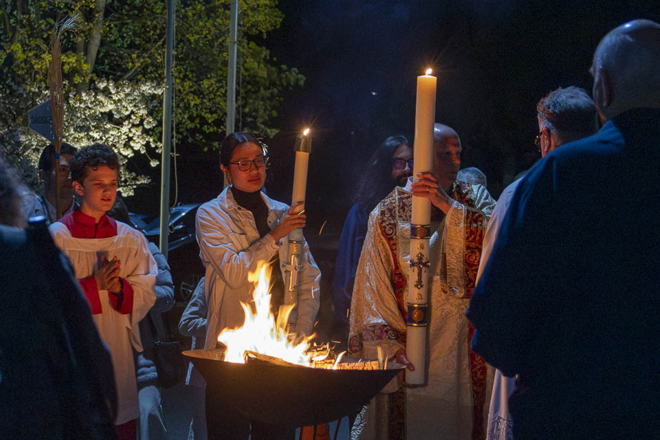 2026-StMary-EasterVigil (32 of 215).jpg